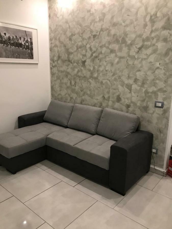 Accogliente bilocale Appartamento Milano Esterno foto