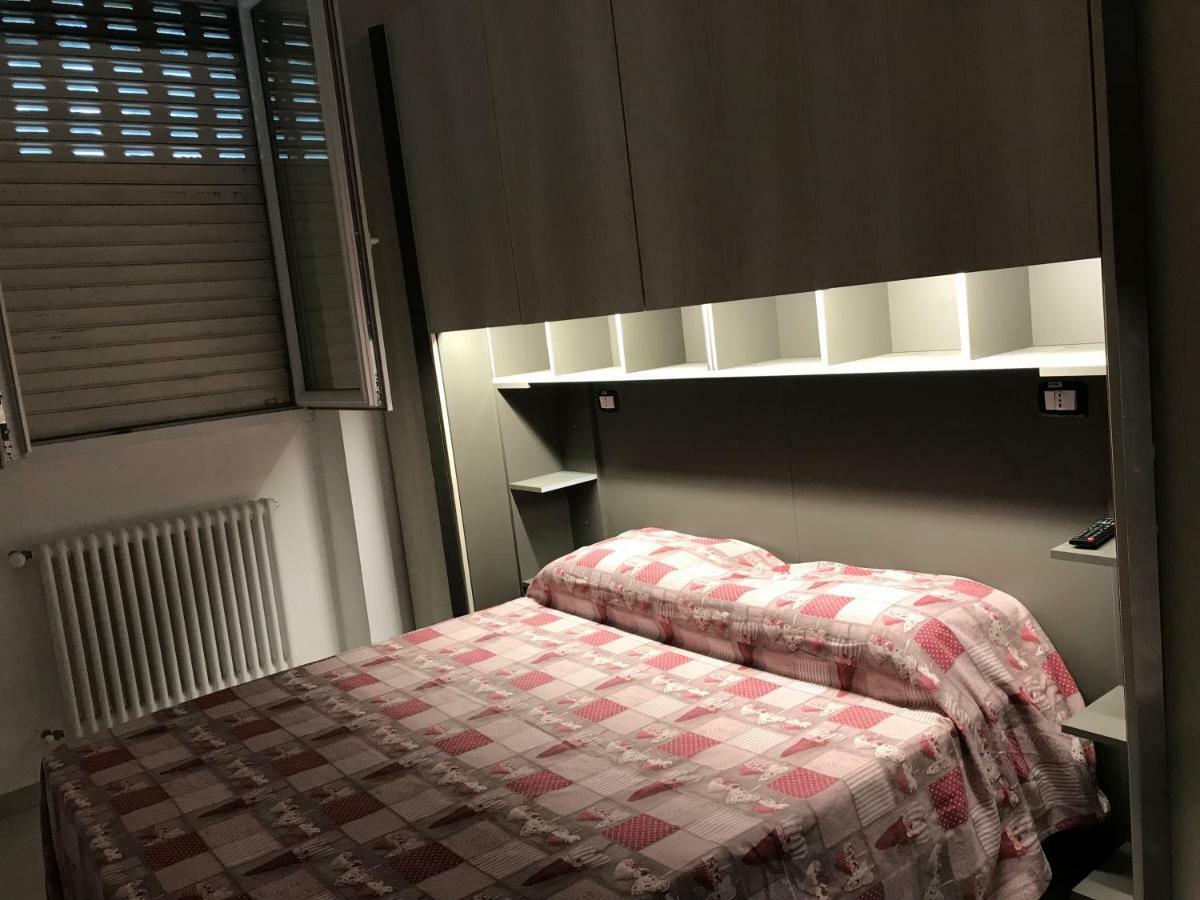 Accogliente bilocale Appartamento Milano Esterno foto