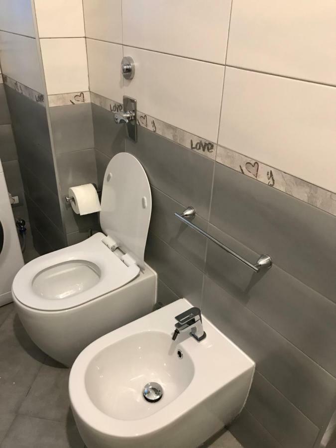 Accogliente bilocale Appartamento Milano Esterno foto